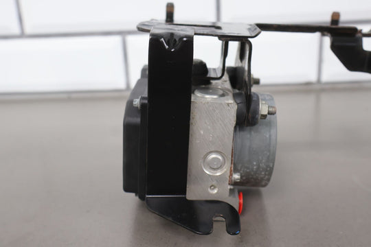 06 - 08 Mazda Miata NC ABS Anti - Lock Brake Pump & Module W/Bracket (95K) 265800517