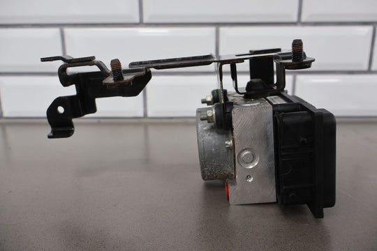 06 - 08 Mazda Miata NC ABS Anti - Lock Brake Pump & Module W/Bracket (95K) 265800517