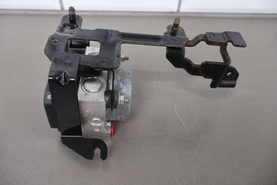 06 - 08 Mazda Miata NC ABS Anti - Lock Brake Pump & Module W/Bracket (95K) 265800517