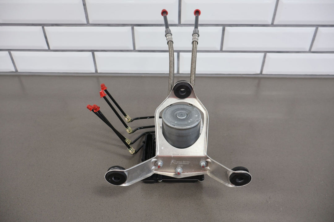 06 - 08 Porsche Cayman/Boxster 987 ABS Anti - Lock Brake Pump & Module (99735553300)