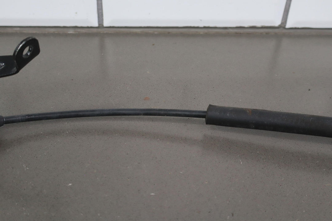 06 - 09 Cadillac XLR (4.4L) 6 - Spd Automatic Transmission Shifter Cable W/Bushings