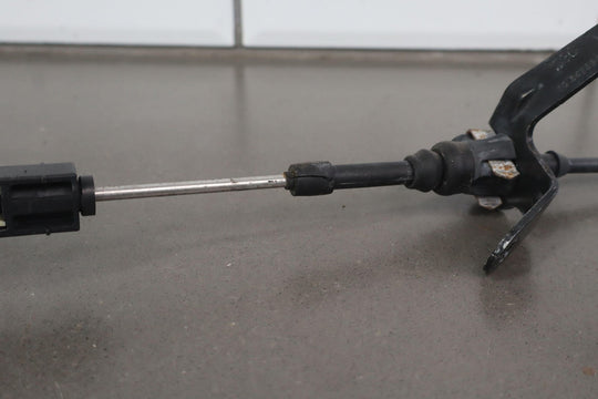 06 - 09 Cadillac XLR (4.4L) 6 - Spd Automatic Transmission Shifter Cable W/Bushings