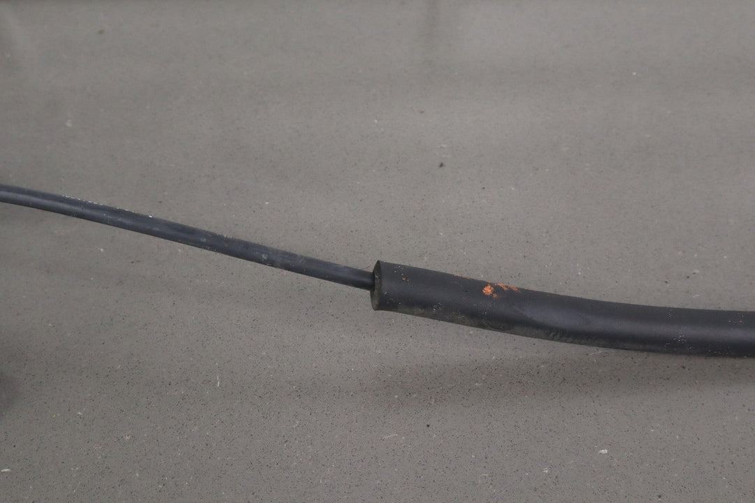 06 - 09 Cadillac XLR (4.4L) 6 - Spd Automatic Transmission Shifter Cable W/Bushings