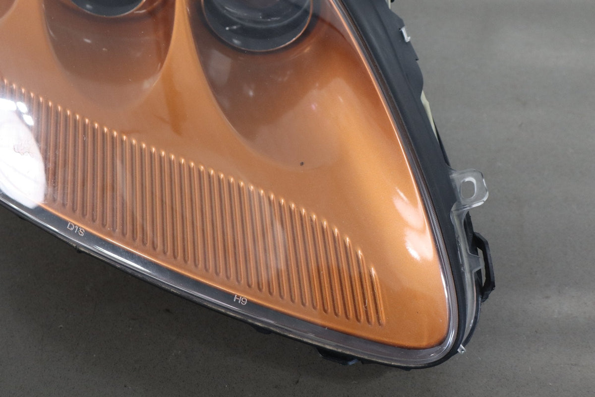 06-09 Chevy Corvette C6 RH Headlight (Heat Crack) Tested