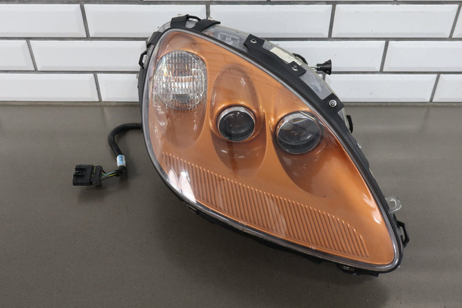 06-09 Chevy Corvette C6 RH Headlight (Heat Crack) Tested