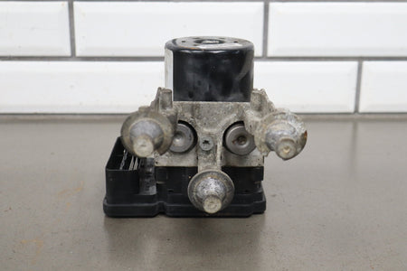 06-10 Dodge Charger SRT8 ABS Pump Module