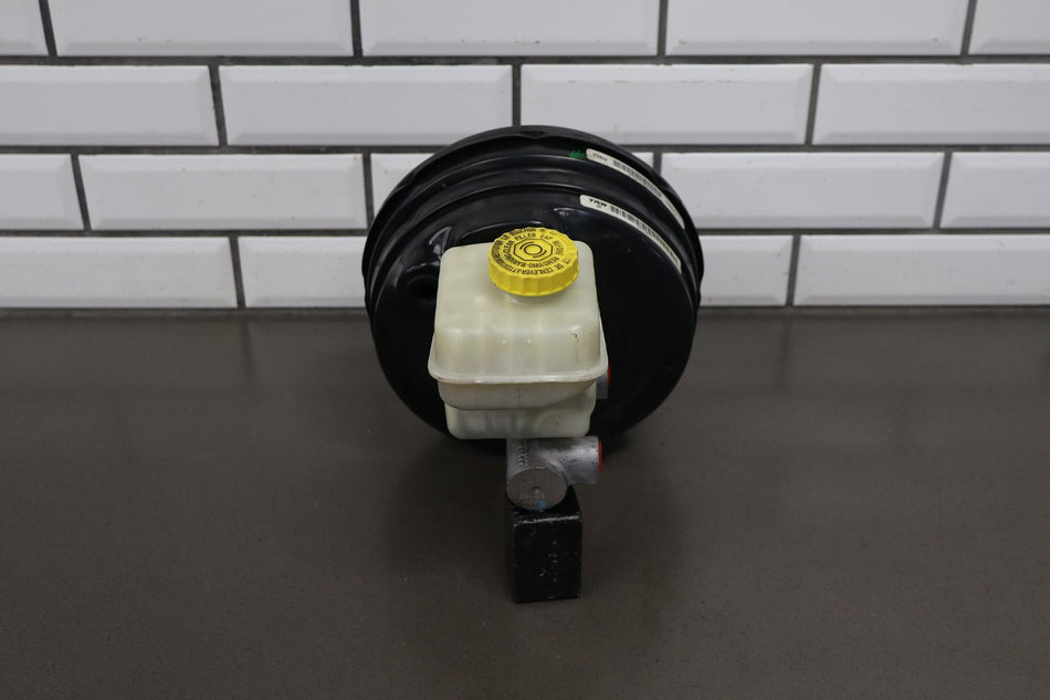 06-10 Dodge Charger SRT8 Brake Booster w/ Master Cylinder