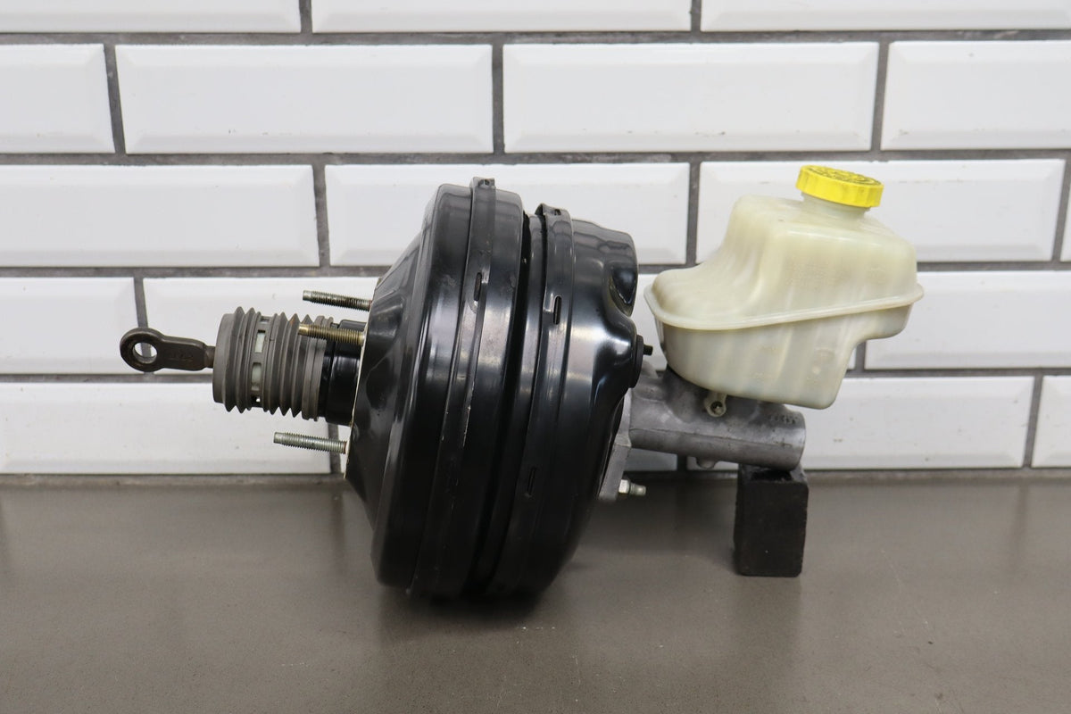 06-10 Dodge Charger SRT8 Brake Booster w/ Master Cylinder