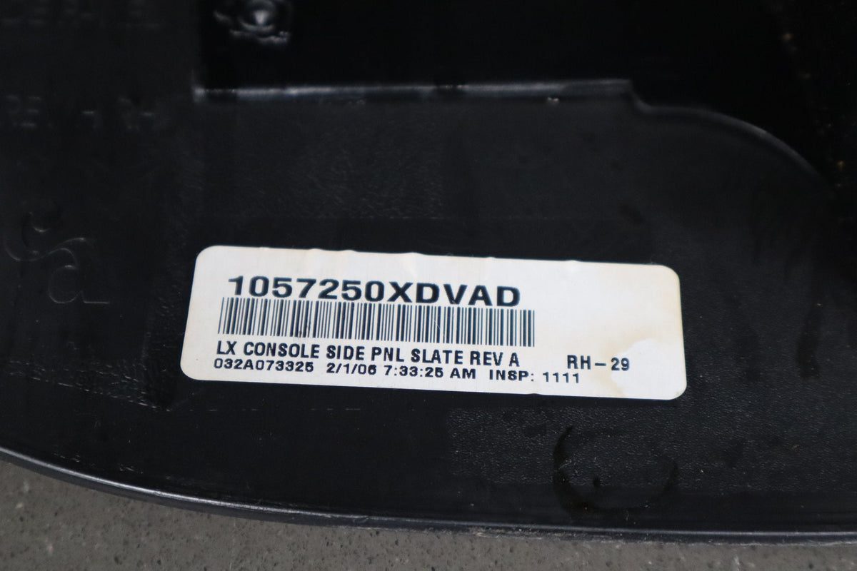 06-10 Dodge Charger SRT8 Floor Console Dark Gray DB No Shifter