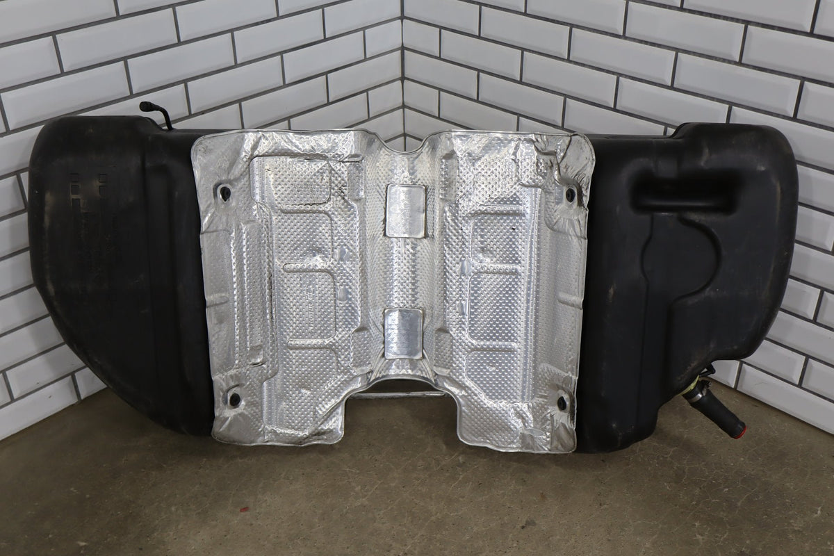 06-10 Dodge Charger SRT8 Fuel Tank w/ Pump 05170580AB