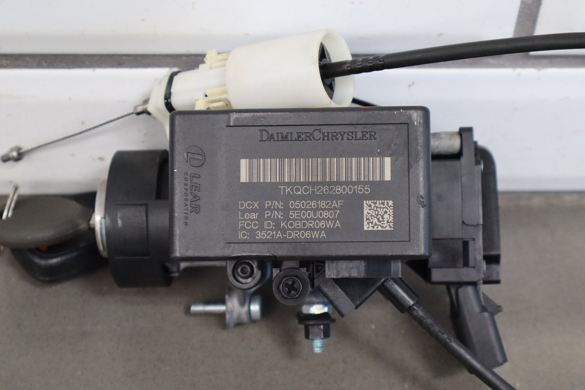 06-10 Dodge Charger SRT8 Ignition Switch w/ Key 04685719AE