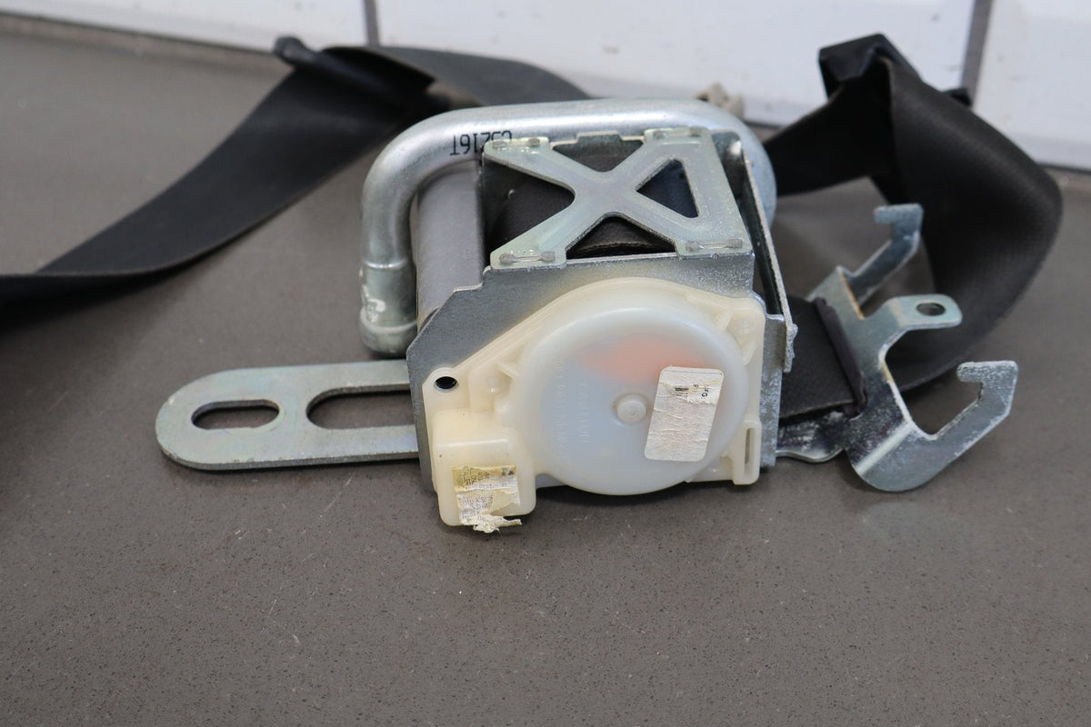 06-10 Dodge Charger SRT8 LH Front Seat Belt Dark Gray DB