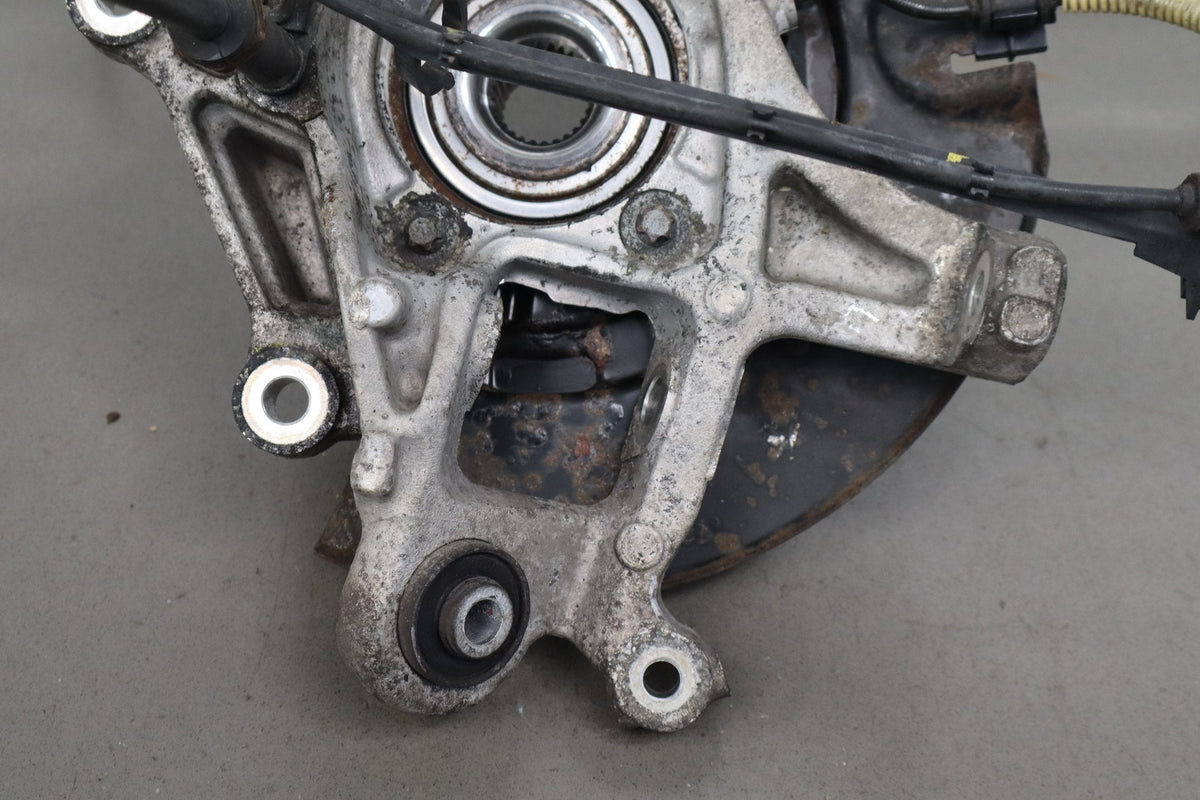 06-10 Dodge Charger SRT8 RH Rear Knuckle Hub 04854458AD