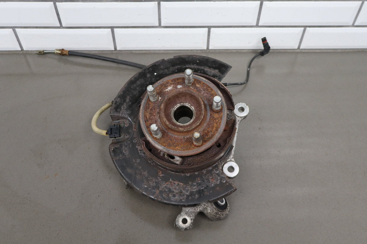 06-10 Dodge Charger SRT8 RH Rear Knuckle Hub 04854458AD
