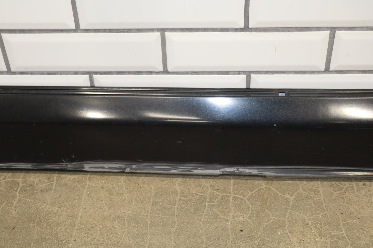 06-10 Dodge Charger SRT8 RH Rocker Molding Brilliant Black PXR