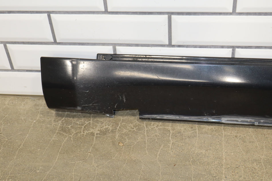 06-10 Dodge Charger SRT8 RH Rocker Molding Brilliant Black PXR
