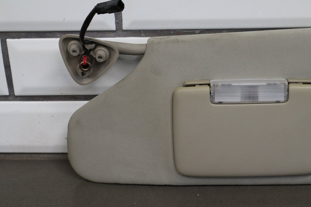 06-10 Dodge Charger SRT8 Sun Visor Pair Illuminated Dark Gray DB