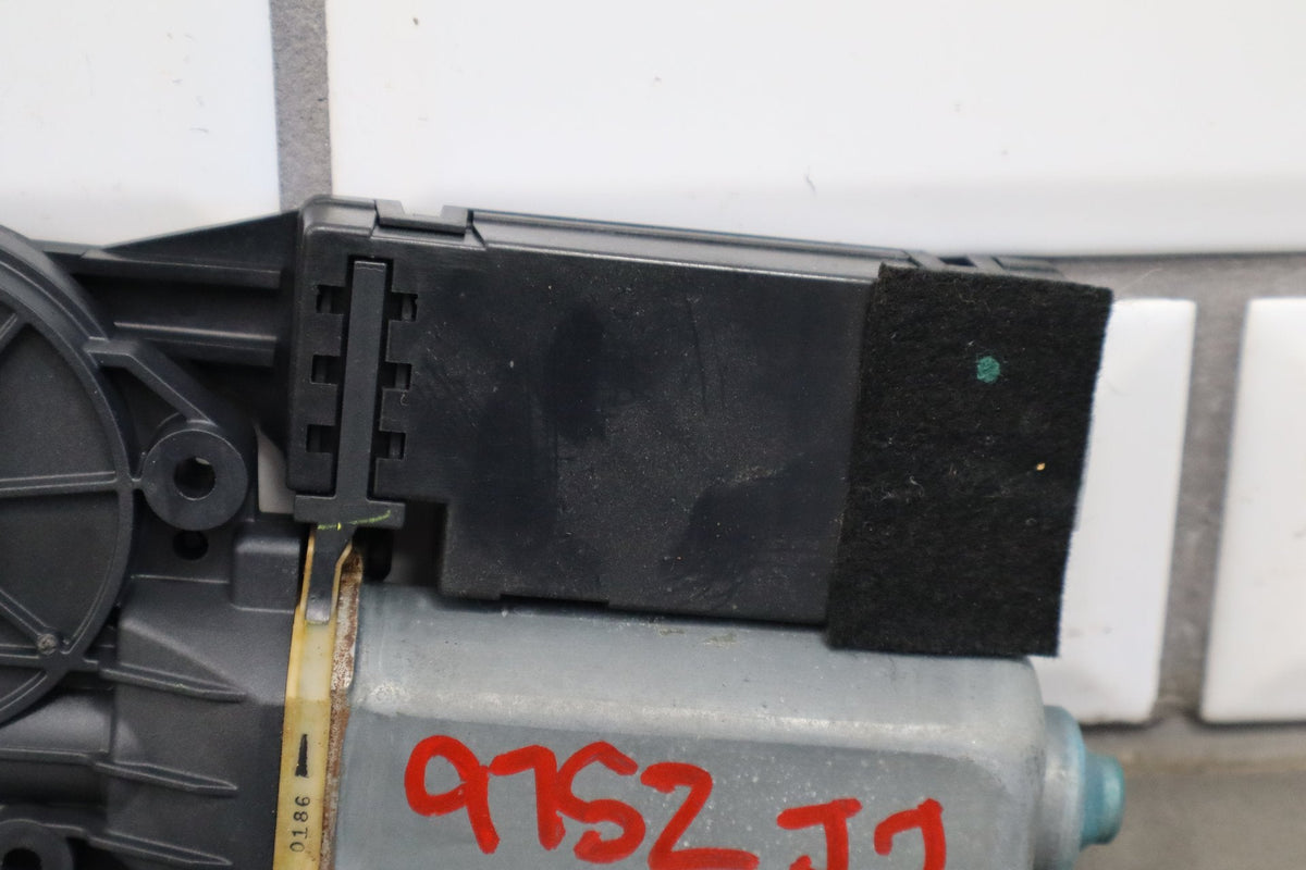 06-10 Dodge Charger SRT8 Sunroof Motor Tested