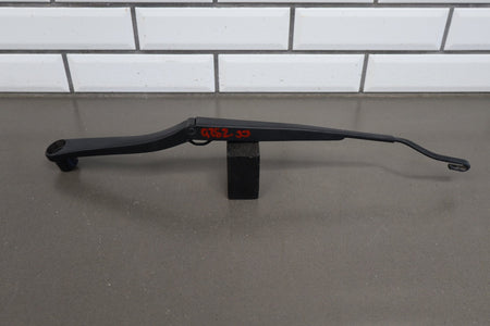 06-10 Dodge Charger SRT8 Wiper Arm Pair No Blades