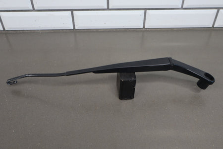 06-10 Dodge Charger SRT8 Wiper Arm Pair No Blades