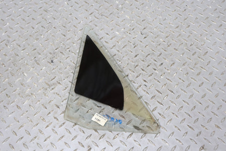 06-12 Bentley Flying Spur Front Left Vent Window Glass (Self Tint) Delaminated