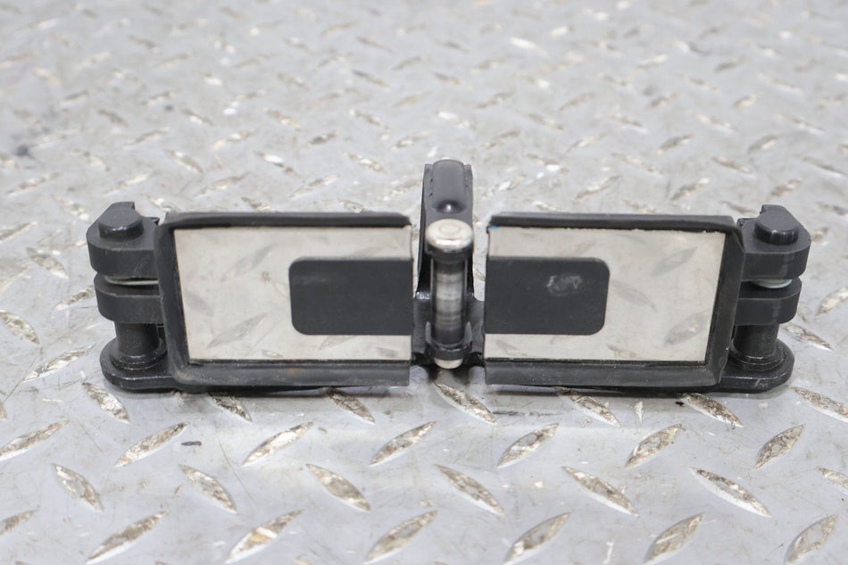 06-12 Bentley Flying Spur Rear Trunk Lid Latch W/ Flap Covers (3D5827517B)