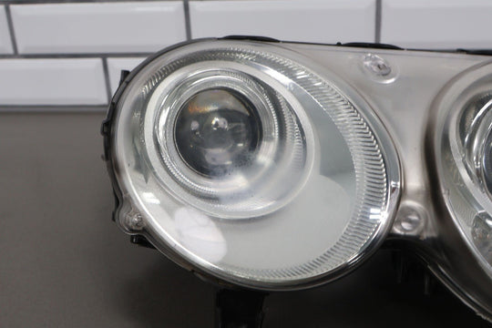 06 - 12 Bentley Flying Spur Right RH OEM Headlight Lamp (Tested) Hazy Broken Tab