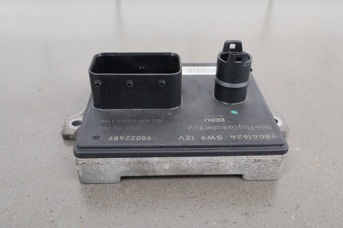 06/07 Chevy GMC Silverado 6.6 LBZ Duramax Glow Plug Module OEM Sierra 2500/3500