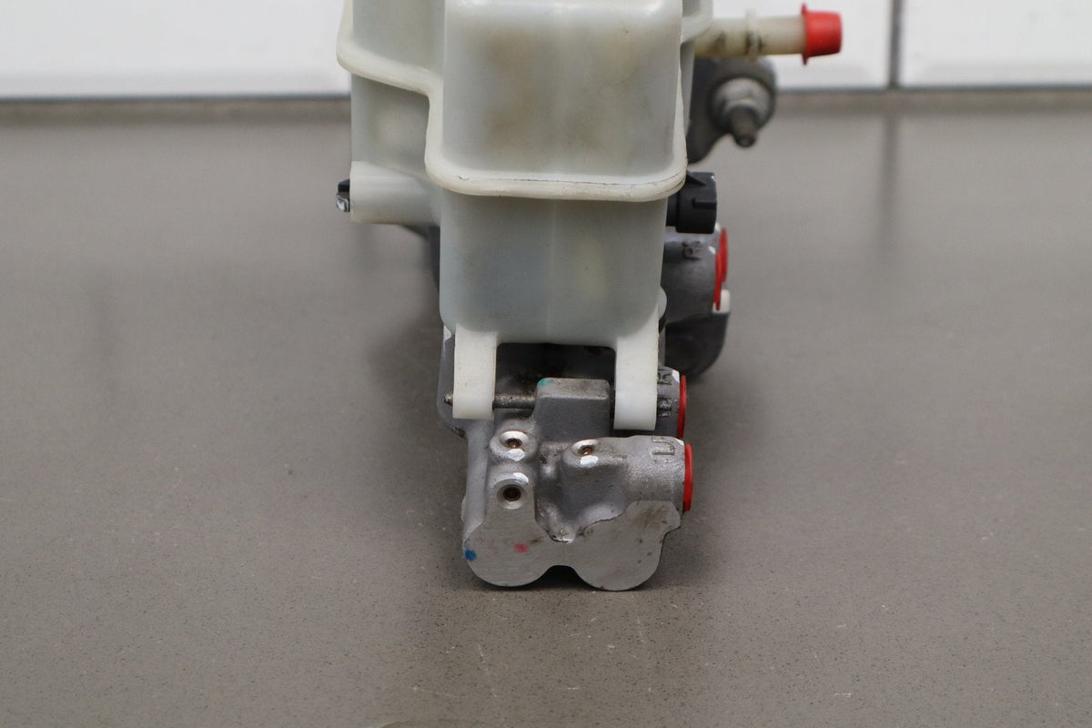 07-08 Chevy Tahoe Hybrid Power Brake Booster 15947019