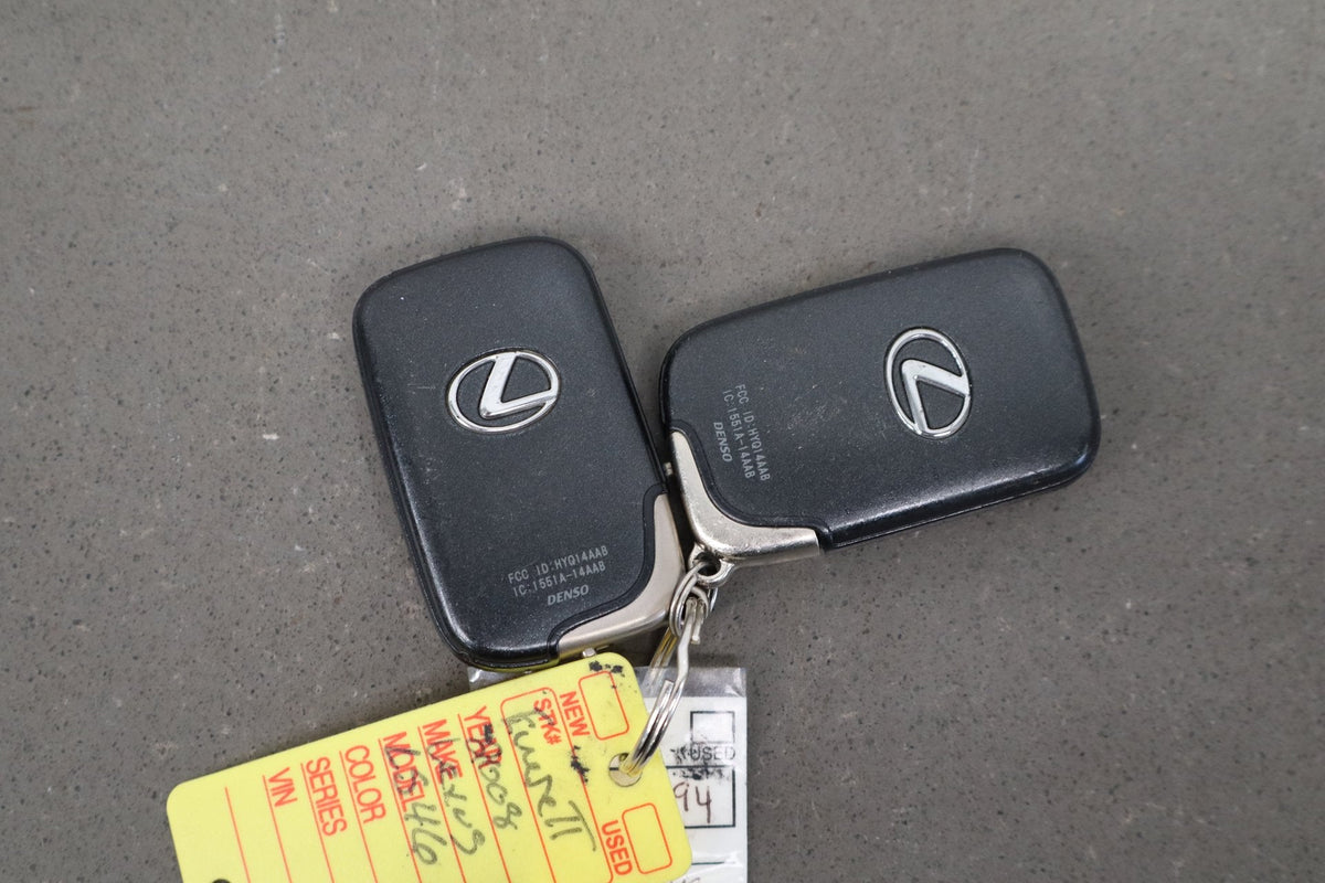 07-08 Lexus LS460 (XF40) Push Start Button + 2 Smart Key Fobs