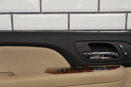 07-09 Chevy Tahoe Yukon Left Front Door Panel Light Cashmere 313