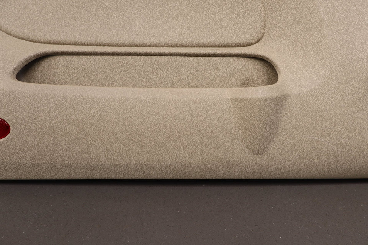 07-09 Chevy Tahoe Yukon Left Front Door Panel Light Cashmere 313