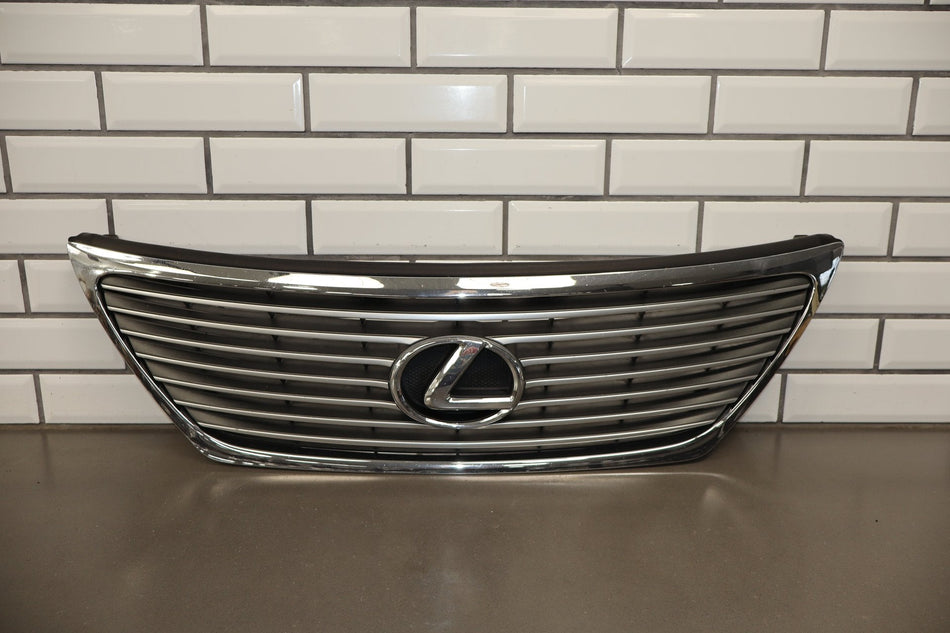 07-09 Lexus LS460 (XF40) Front Grille Chrome (No Pre-Crash)