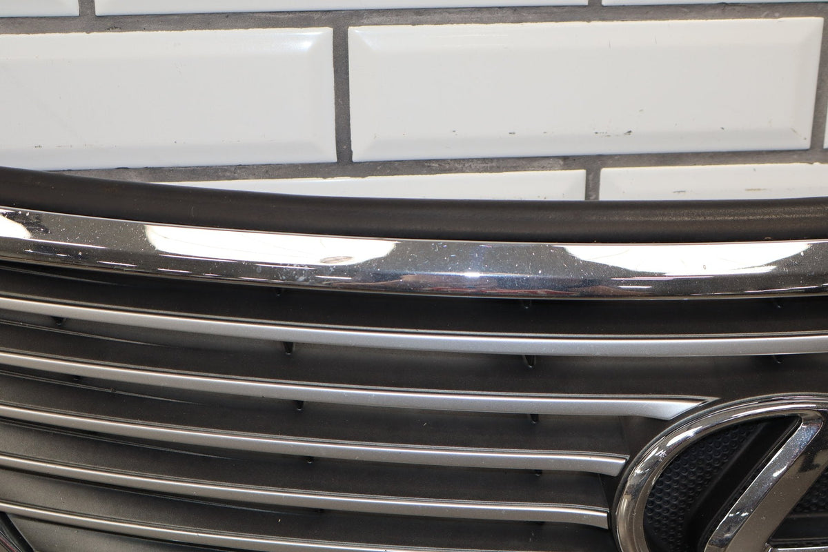07-09 Lexus LS460 (XF40) Front Grille Chrome (No Pre-Crash)