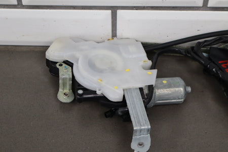 07-09 Lexus LS460 (XF40) Front Right RH Door Latch w/ Soft Close 69030-50270