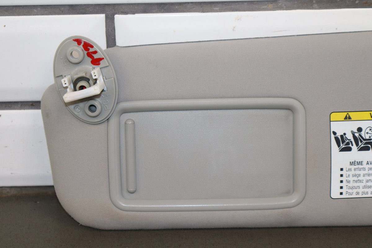 07-09 Lexus LS460 (XF40) Sun Visor Pair Illuminated Gray
