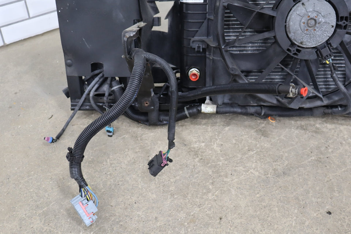 07-09 Tahoe Yukon Escalade Loaded Radiator Support 20805487