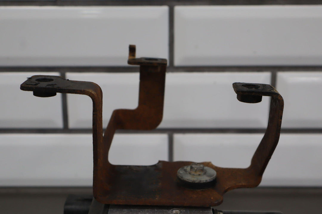 07 - 10 Chevy GMC 2500HD OEM ABS Pump Module Assembly Southern