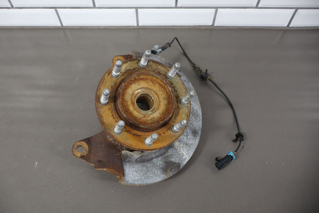 07 - 10 Chevy Silverado 2500HD Passenger Right Front Spindle/Knuckle OEM