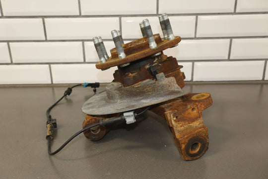 07 - 10 Chevy Silverado 2500HD Passenger Right Front Spindle/Knuckle OEM