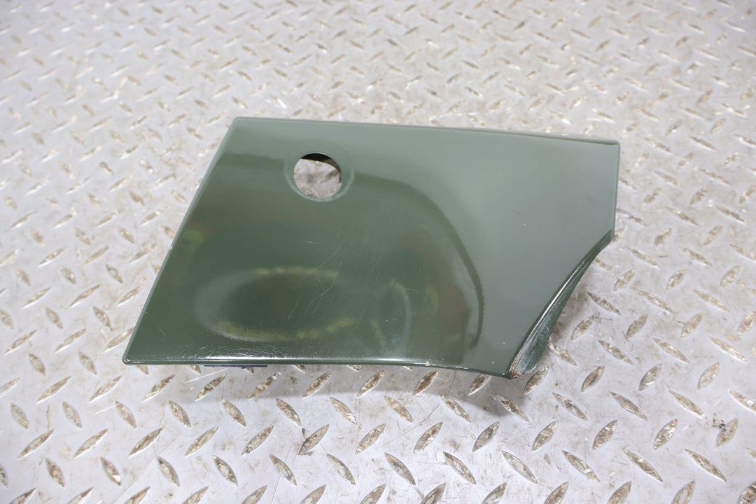 07 - 11 Toyota FJ Cruiser Right RH Cowl Vent Panel End Cap (Army Green 2KD)