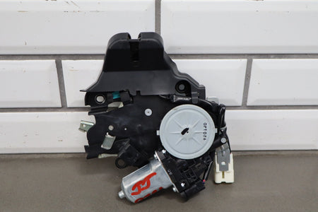 07-12 Lexus LS460 (XF40) Trunk Latch w/ Power Closer 64650-50040