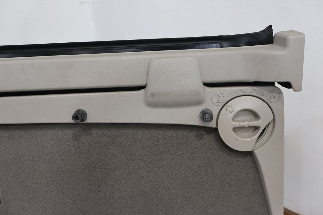 07 - 13 Chevy Avalanche Rear Midgate (Titanium 883) Good Latch OEM