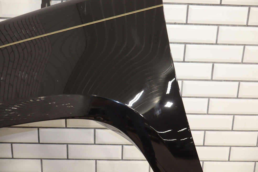 07 - 13 Chevy Avalanche Suburban Tahoe Left Driver Fender Black (41U) See Photos