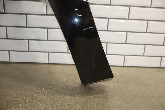 07 - 13 Chevy Avalanche Suburban Tahoe Left Driver Fender Black (41U) See Photos