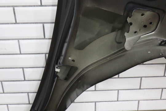 07 - 13 Chevy Avalanche Suburban Tahoe Left Driver Fender Black (41U) See Photos