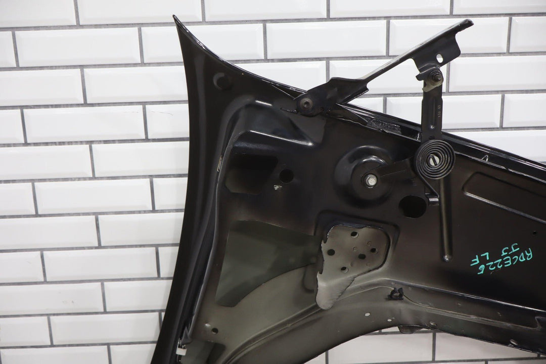 07 - 13 Chevy Avalanche Suburban Tahoe Left Driver Fender Black (41U) See Photos