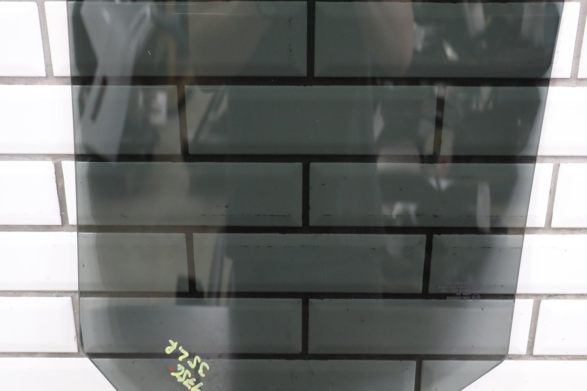 07-13 Chevy Silverado Ext Cab Left Rear Door Window (Privacy)