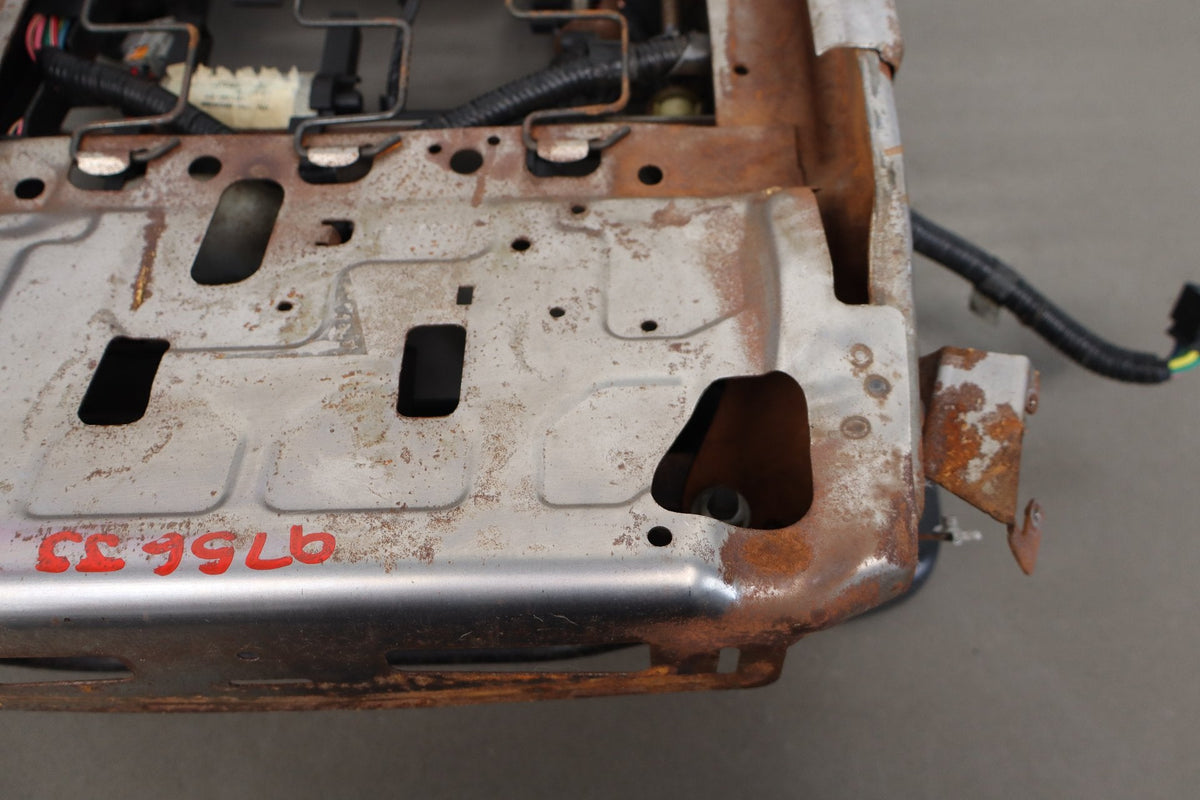 07-13 Chevy Silverado GMT900 Driver Power Seat Track (Tested)