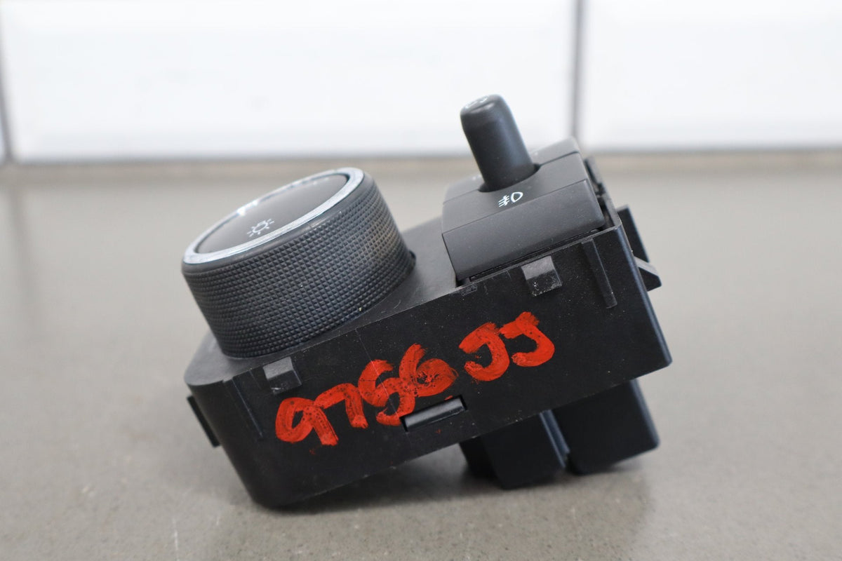 07-13 Chevy Silverado GMT900 Headlight Switch Dash Panel (Tested)